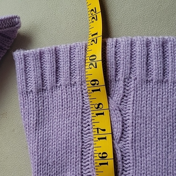 Lioness lilac colored cardigan with extra long sleeves - Picture 9 of 9